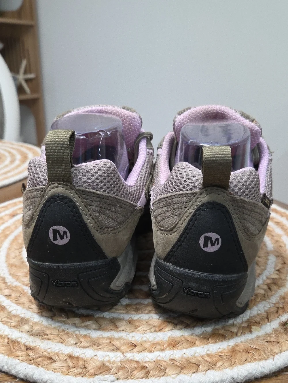 Merrell Chameleon Arc 2 Hiking Shoes In Olive Orchid, Size 7.5